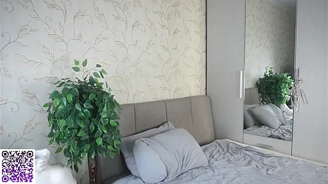 BarbaraViggiani online show from October 2025 06:41:02 PM