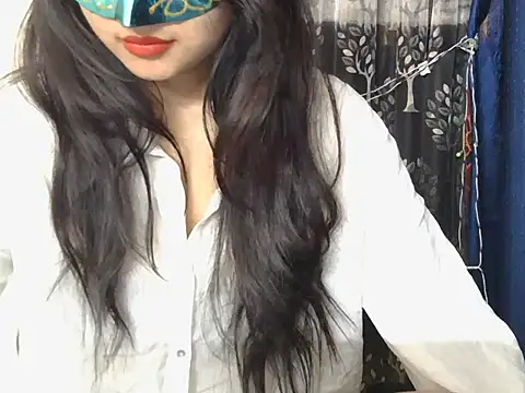 Snapshot of crazy_witch chatting on November 2025 06:45:02 PM crazy witch online show from November 2025 06:45:02 PM