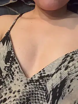 Emily-y online show from February 2026 12:47:02 PM