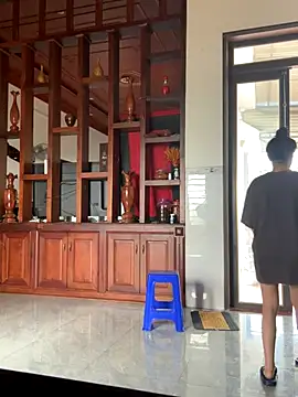 Emily-y online show from December 2025 02:47:02 AM