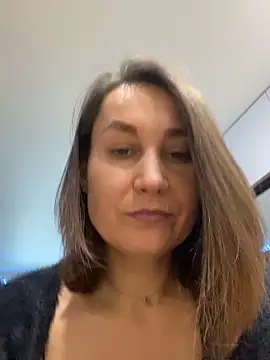 AliceLili online show from October 2025 08:57:02 AM