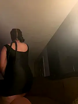 CreammieDelite online show from October 2025 07:28:02 AM