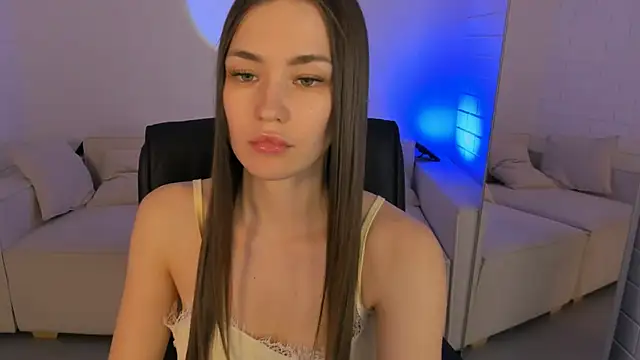 lollyrais online show from March 2026 01:17:01 PM