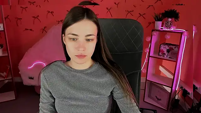 lollyrais online show from April 2026 02:30:01 PM