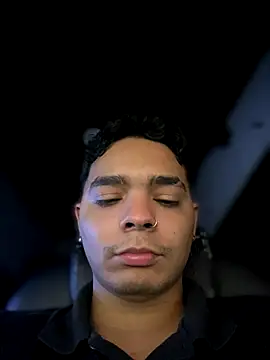 Snapshot of theboy_sex69 chatting on January 2026 06:42:01 AM theboy sex69 online show from January 2026 06:42:01 AM