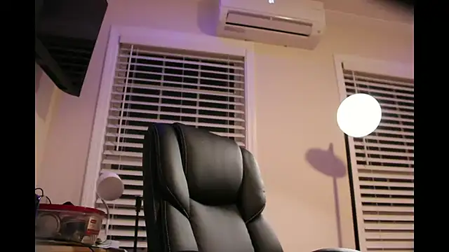 andrenoma427 online show from November 2025 03:44:01 AM