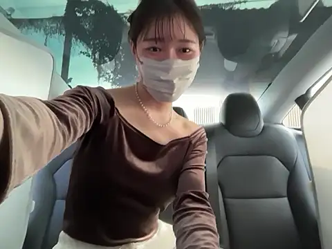 karenchaaan online show from October 2025 01:26:02 AM