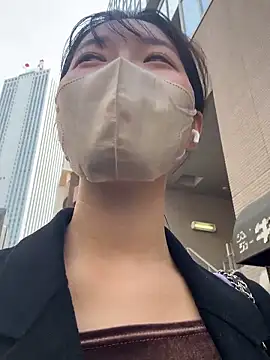 karenchaaan online show from April 2026 12:58:02 AM