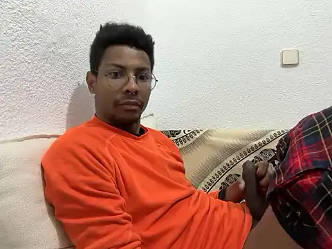 Albert Madrid online show from November 2025 06:13:01 AM