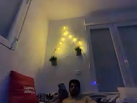 Albert Madrid online show from January 2026 04:36:02 PM