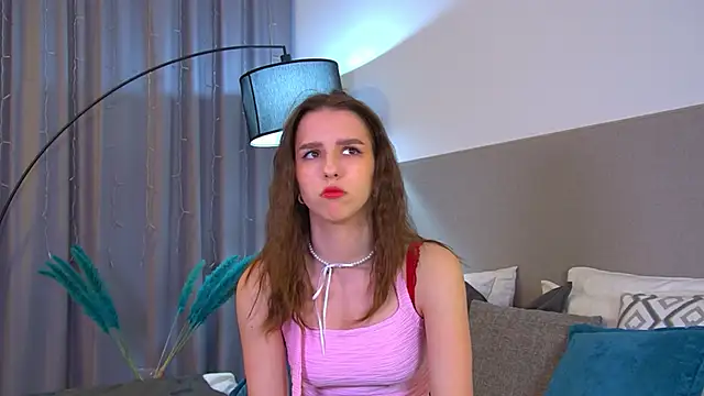 AliceAtkins online show from November 2025 06:18:01 AM