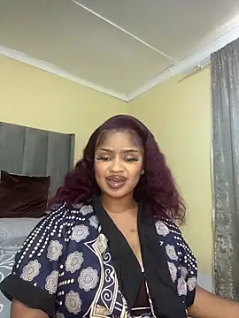 Snapshot of Amberr_Roose chatting on June 2026 11:49:02 AM Amberr Roose online show from June 2026 11:49:02 AM