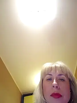 Snapshot of SelinaLovqx chatting on June 2026 10:04:02 PM SelinaLovqx online show from June 2026 10:04:02 PM