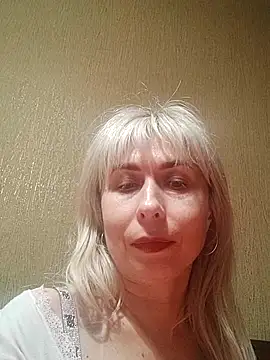 SelinaLovqx online show from October 2025 06:40:02 PM