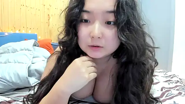 miomyao online show from December 2025 05:18:01 AM