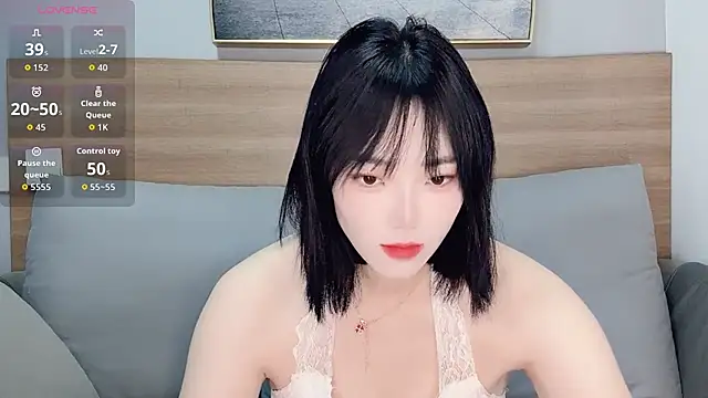 upoo7lt online show from November 2025 02:01:01 AM