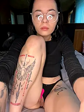 DianaZbo20 online show from November 2025 10:38:02 AM