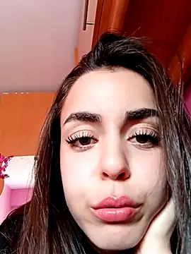 cotoncandyy online show from December 2025 03:39:02 PM