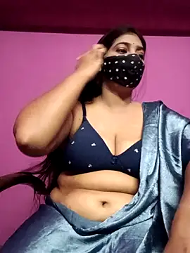 Snapshot of Cute_Riya_1 chatting on June 2026 10:15:01 PM Cute Riya 1 online show from June 2026 10:15:01 PM