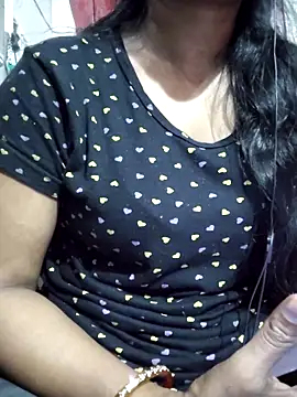 Snapshot of Ezabelljohn chatting on February 2026 03:31:02 PM Ezabelljohn online show from February 2026 03:31:02 PM