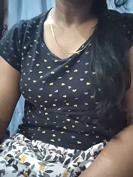 Ezabelljohn online show from June 2026 07:30:01 AM