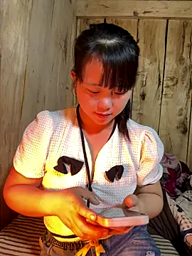 love pusy09 online show from December 2025 01:03:02 PM