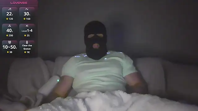 Masked Bull38 Uk online show from October 2025 06:18:02 PM