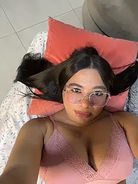 Snapshot of MelissaHex chatting on November 2025 11:05:01 PM MelissaHex online show from November 2025 11:05:01 PM