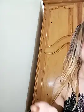 indilasixeey online show from November 2025 04:55:01 AM