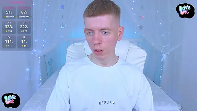 Cristian  Dior online show from April 2026 09:45:02 AM