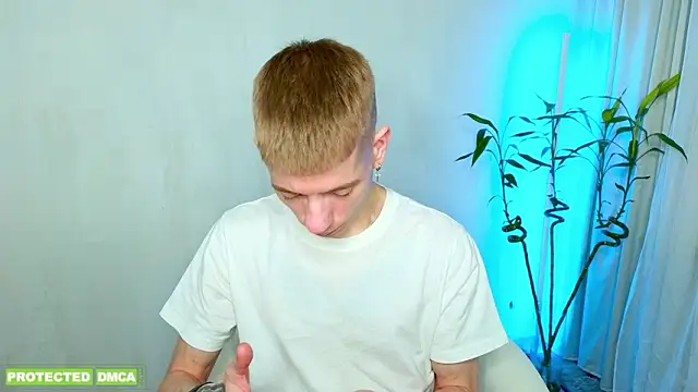 Cristian  Dior online show from March 2026 04:45:01 PM