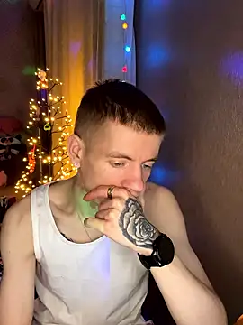 Cristian  Dior online show from January 2026 05:08:02 PM