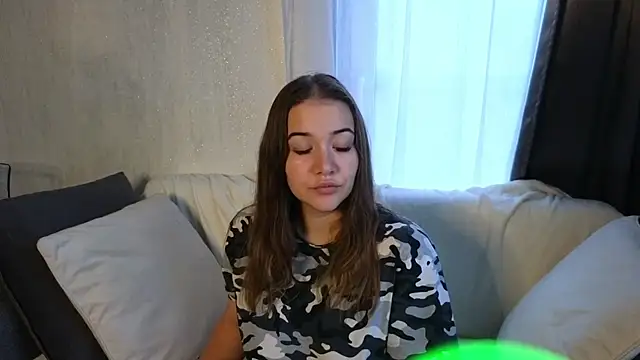 Biancka  online show from November 2025 06:03:02 AM