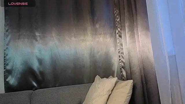 Biancka  online show from March 2026 04:40:02 AM