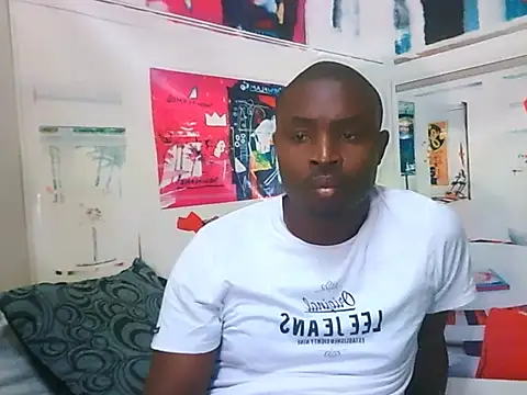 Snapshot of EbonyRebel chatting on October 2025 07:40:01 AM EbonyRebel online show from October 2025 07:40:01 AM