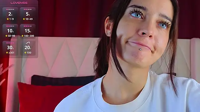 EricaKors online show from November 2025 09:04:02 AM