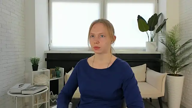 Snapshot of RessiePurtill chatting on October 2025 12:37:02 PM RessiePurtill online show from October 2025 12:37:02 PM
