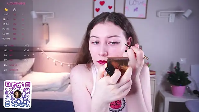 MegganKinson online show from March 2026 05:15:01 AM