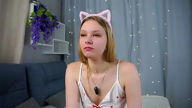 ElissaGlod online show from February 2026 11:29:01 AM