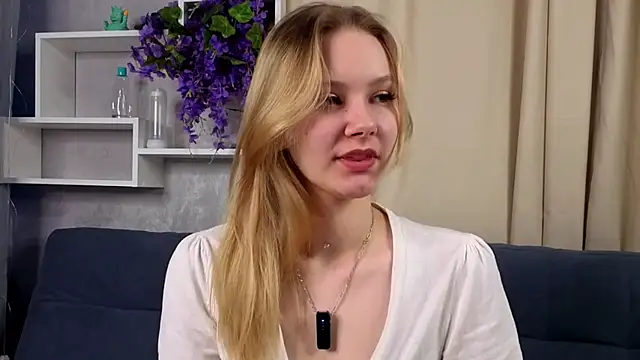 ElissaGlod online show from February 2026 11:21:02 AM