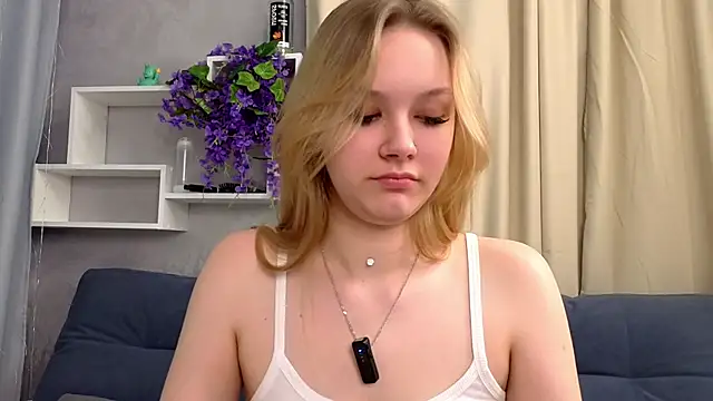 ElissaGlod online show from February 2026 11:21:02 AM