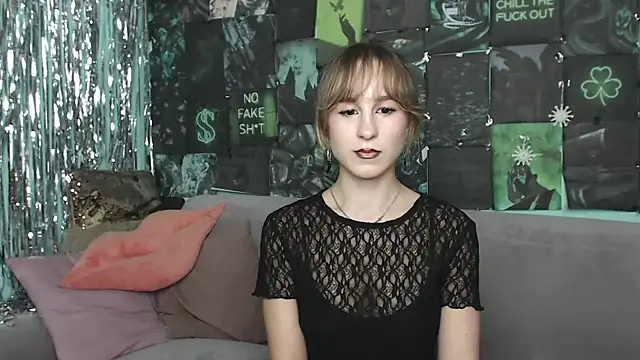 AlishaKellyi online show from October 2025 05:41:01 AM