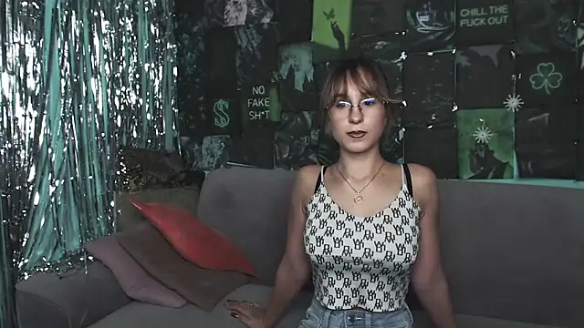 AlishaKellyi online show from November 2025 05:33:01 AM