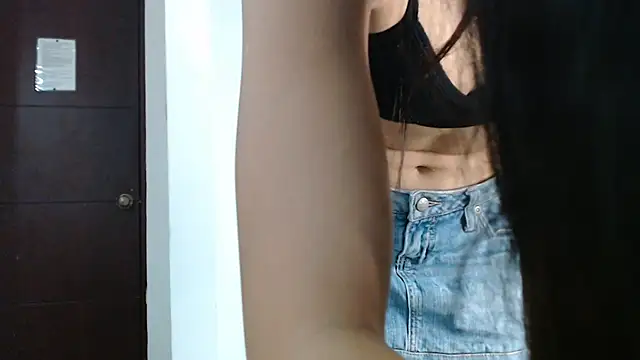 Snapshot of bela1xx chatting on December 2025 12:55:02 AM bela1xx online show from December 2025 12:55:02 AM