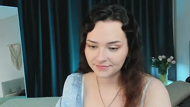 Camilla Rowen online show from June 2026 08:39:01 PM