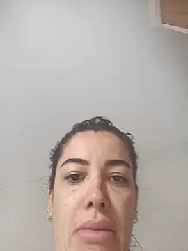 DESIRIE0609 online show from November 2025 01:15:02 PM