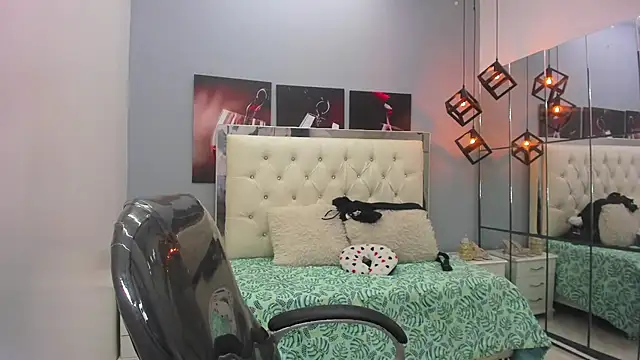 paul ponce online show from January 2026 05:06:01 PM