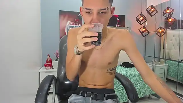 paul ponce online show from January 2026 05:51:01 PM