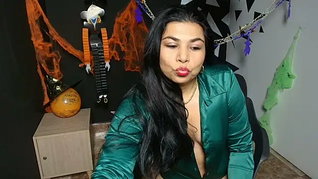 SashaCox  online show from October 2025 11:42:01 AM