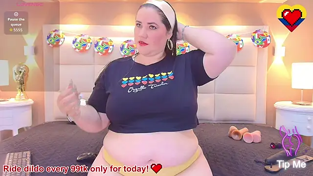 Snapshot of AngelicaMason chatting on July 2026 08:23:02 PM AngelicaMason online show from July 2026 08:23:02 PM